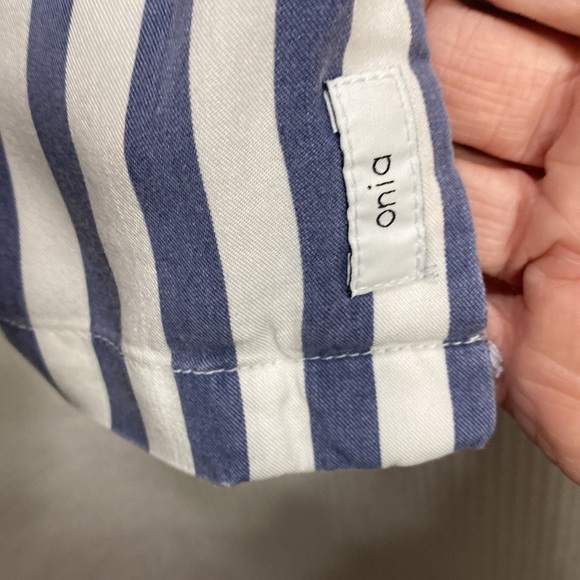 Onia Striped cabana shirt Size M blue and white short sleeve soft cotton/rayon - Picture 5 of 9